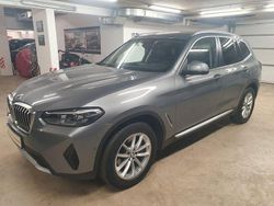 Grau Gebraucht 2022 BMW X3 Sport Line SUV | 38.900 € (Superpreis)