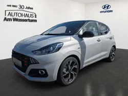Lumen grey/ phantom black / mi Neu 2025 Hyundai i10 N Line Kleinwagen | 21.790 € (Fairer Preis)