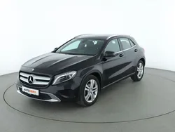 Schwarz Gebraucht 2016 Mercedes GLA180 Urban SUV | 17.560 € (Fairer Preis)
