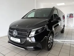 Schwarz Gebraucht 2024 Mercedes V300 Avantgarde Van / Kleinbus | 72.390 € (Teuer)