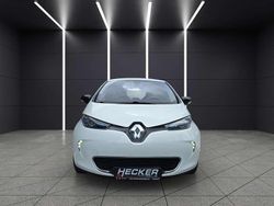 Gletscherweiss Gebraucht 2014 Renault Zoe Life Kleinwagen | 5.990 € (Fairer Preis)