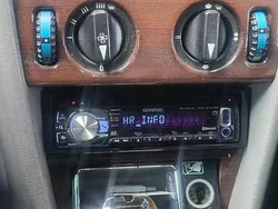 Silber Gebraucht 1986 Mercedes E250 Limousine | 4.300 €