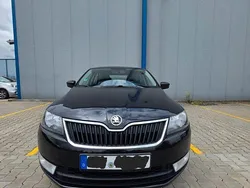 Schwarz Gebraucht 2015 Skoda Rapid Ambition Limousine | 7.500 € (Etwas zu teuer)