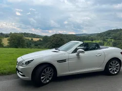 Weiß Gebraucht 2014 Mercedes SLK200 Cabrio | 17.200 €