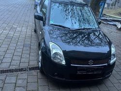 Schwarz Gebraucht 2007 Suzuki Swift Comfort Kleinwagen | 2.000 € (Fairer Preis)