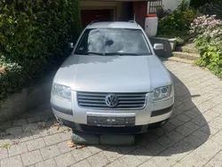 Silber Gebraucht 2001 VW Passat Highline Kombi | 2.000 € (Guter Preis)