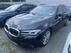 Schwarz Gebraucht 2021 BMW 530e Shadowline Kombi | 26.800 € (Guter Preis)