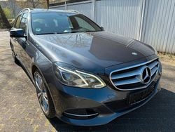 Grau Gebraucht 2013 Mercedes E220 Avantgarde Limousine | 7.950 € (Guter Preis)