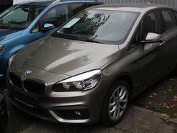 Silber Gebraucht 2015 BMW 220 Active Tourer Van / Kleinbus | 12.850 € (Superpreis)