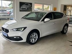 Weiß Gebraucht 2025 Seat Leon ST Style Kombi | 23.390 € (Superpreis)