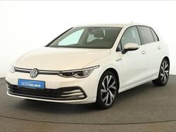 Oryxweiß perlmutteffekt Gebraucht 2022 VW Golf Style SUV | 25.780 € (Teuer)