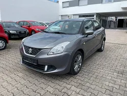 Grau Gebraucht 2016 Suzuki Baleno Basic Limousine | 7.995 € (Fairer Preis)