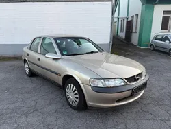 Gebraucht 1998 Opel Vectra Limousine | 1.500 € (Etwas zu teuer)