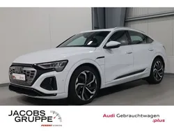 Weiß Gebraucht 2023 Audi Q8 Sportback e-tron S-Line SUV | 54.820 € (Fairer Preis)