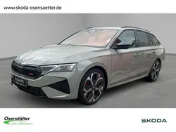 Grau Neu 2025 Skoda Octavia RS Kombi | 55.899 €