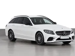 Weiß Gebraucht 2020 Mercedes C220 AMG line Limousine | 25.990 € (Guter Preis)