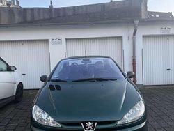 Gebraucht 2002 Peugeot 206 CC Cabrio | 2.400 € (Teuer)