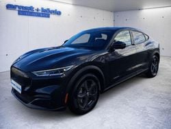 Grau Gebraucht 2023 Ford Mustang Mach-E SUV | 33.490 € (Guter Preis)