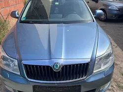 Blau Gebraucht 2009 Skoda Octavia Elegance Limousine | 4.300 € (Guter Preis)