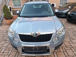 Blau Gebraucht 2011 Skoda Yeti SUV | 5.999 € (Fairer Preis)