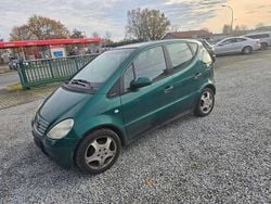 Grün Gebraucht 2000 Mercedes A160 Elegance Van / Kleinbus | 350 € (Superpreis)