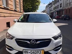 Weiß Gebraucht 2018 Opel Insignia Sport Limousine | 12.900 € (Etwas zu teuer)