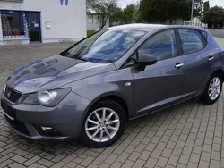 Grau Gebraucht 2012 Seat Ibiza Reference Limousine | 4.399 € (Fairer Preis)