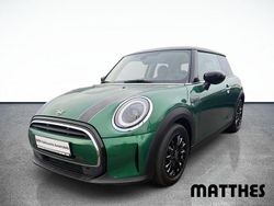 Gruen Gebraucht 2022 Mini Cooper Classic Kleinwagen | 18.950 € (Guter Preis)