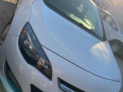 Weiß Gebraucht 2012 Opel Astra Eco Limousine | 4.500 € (Fairer Preis)