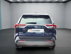 Blau Gebraucht 2019 Toyota RAV4 Hybrid SUV | 28.599 € (Teuer)