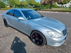 Silber Gebraucht 2006 Mercedes S500 Limousine | 15.000 €