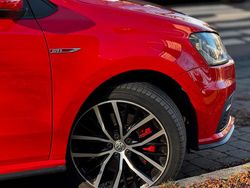 Rot Gebraucht 2016 VW Polo GTI Cabrio | 12.800 €