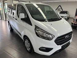 Weiß Gebraucht 2020 Ford Transit Custom Trend Kombi | 29.999 € (Etwas zu teuer)