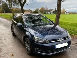 Blau Gebraucht 2016 VW Golf VII Allstar Kombi | 14.600 € (Etwas zu teuer)