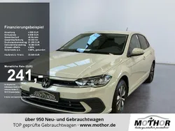 Deep black perleffekt Gebraucht 2024 VW Polo Move Kleinwagen | 22.432 € (Guter Preis)