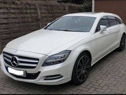 Weiß Gebraucht 2013 Mercedes CLS350 Shooting Brake Kombi | 18.490 € (Fairer Preis)