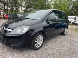 Schwarz Gebraucht 2010 Opel Zafira Edition Van / Kleinbus | 2.699 € (Guter Preis)