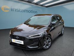 Schwarz Gebraucht 2023 Ford Focus Kombi | 24.349 € (Fairer Preis)