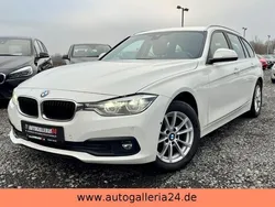Weiß Gebraucht 2019 BMW 318 Limousine | 15.800 € (Guter Preis)