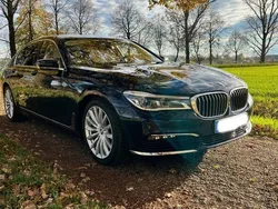 Blau Gebraucht 2016 BMW 750 Performance Limousine | 31.600 € (Guter Preis)
