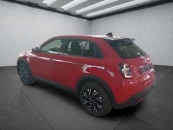 Rot Gebraucht 2024 Fiat 600 Kleinwagen | 23.049 € (Fairer Preis)