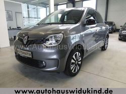 Grau Gebraucht 2022 Renault Twingo Techno Kleinwagen | 12.490 € (Guter Preis)