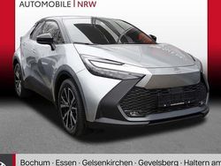 Silbern Neu 2025 Toyota C-HR Team SUV | 37.279 €