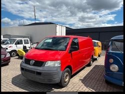 Rot Gebraucht 2006 VW T5 Van | 5.800 € (Fairer Preis)