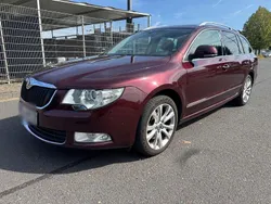 Rot Gebraucht 2010 Skoda Superb Kombi | 3.850 € (Fairer Preis)