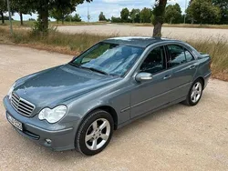 Grau Gebraucht 2004 Mercedes C200 Avantgarde Limousine | 3.100 € (Guter Preis)