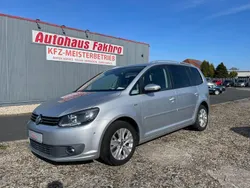 Reflexsilber metallic Gebraucht 2013 VW Touran Life Van / Kleinbus | 7.950 € (Guter Preis)