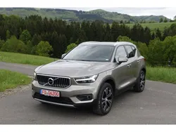 Grau Gebraucht 2020 Volvo XC40 Inscription SUV | 27.490 € (Superpreis)