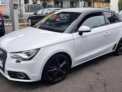 Gletscherweiss Gebraucht 2013 Audi A1 Ambition Kleinwagen | 7.500 € (Fairer Preis)