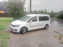 Weiß Gebraucht 2020 VW Caddy Maxi Van / Kleinbus | 12.000 €